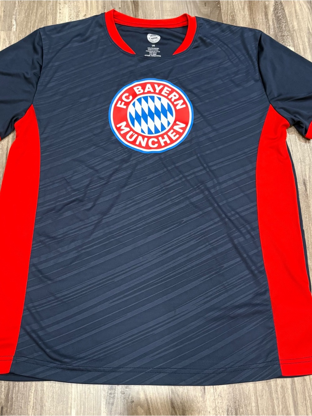 FC Bayern Munchen Official Soccer Jersey Size L Blue Red